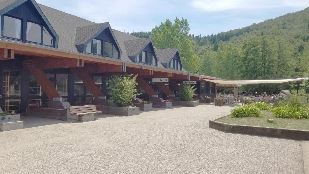 Lodges Du Sancy Murol Exterior foto